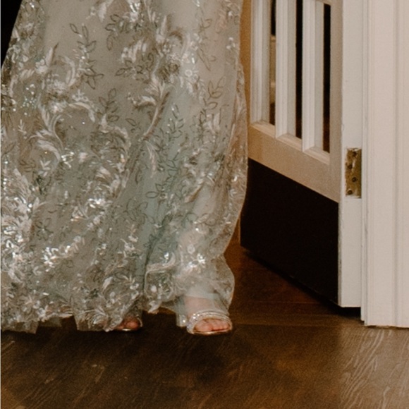 Mac Duggal stunning mother of bride/groom dress or black tie event! - Picture 11 of 16